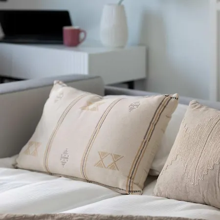 Lägenhet Towarowa Towers Modern Air-conditioned By Renters Warszawa