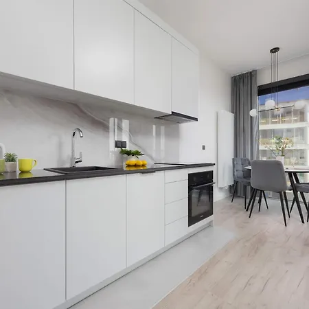 Towarowa Towers Modern Air-conditioned By Renters Lägenhet *