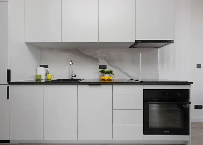 Apartment Towarowa Towers Modern Air-conditioned By Renters