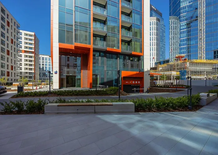 Towarowa Towers Modern Air-conditioned By Renters Apartment *